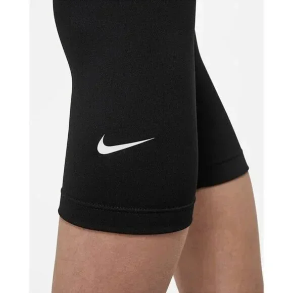 NWT Nike Dri-FIT One Capri Leggings Tight Fit Black Girl Size XS (5/6) - Picture 4 of 5